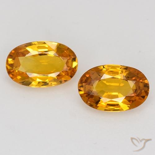 1.21ctw Natural Golden Orange Sapphire, Oval, VVS-VS