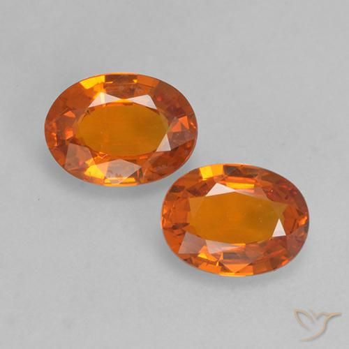 1.31ctw Natural Medium Orange Sapphire, Oval, VVS-VS