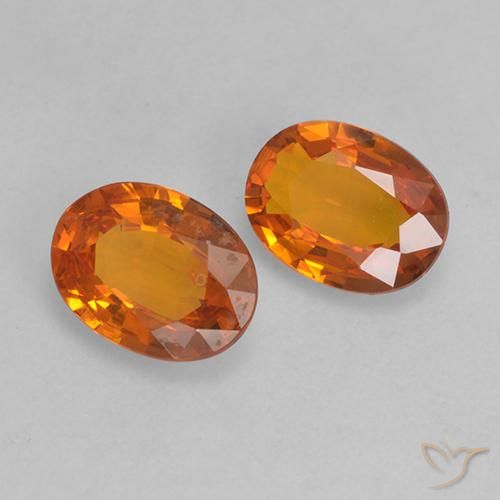 1.31 ctw Orange Sapphire Stones, Natural Sapphire in Oval Facet Shape for Sale