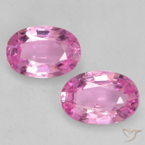 1.16 ct Purple Sapphire, 6.2 x 4.2 mm Oval Cut From Madagascar, Photo A