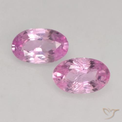 0.48ctw Natural Intense Pink Sapphire, Oval, VVS-VS