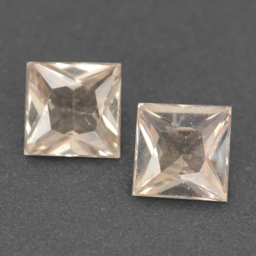 Salmon Pink Sapphire Gem - 0.3ct Princess-Cut (ID: 536565)