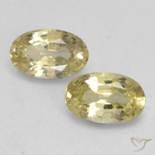 0.64ctw Natural Medium-Light Yellow Sapphire, Oval, VVS-VS