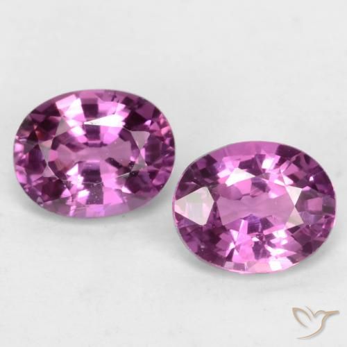 Deep Pinkish Purple Sapphire Gem - 0.5ct Oval Facet (ID: 539201)