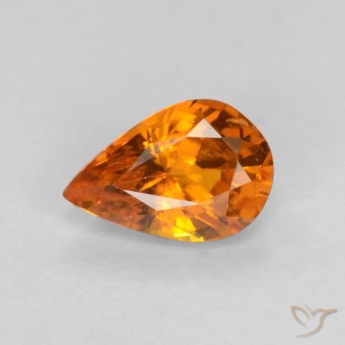 0,54 ct orangefarbener Saphir, 6,1 x 4,1 mm Birnenschliff aus Madagaskar, Photo A