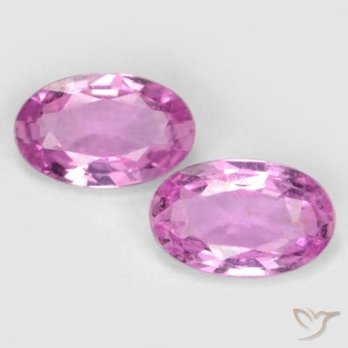 Intense Pinkish Purple Sapphire Gem - 0.3ct Oval Facet (ID: 550619)