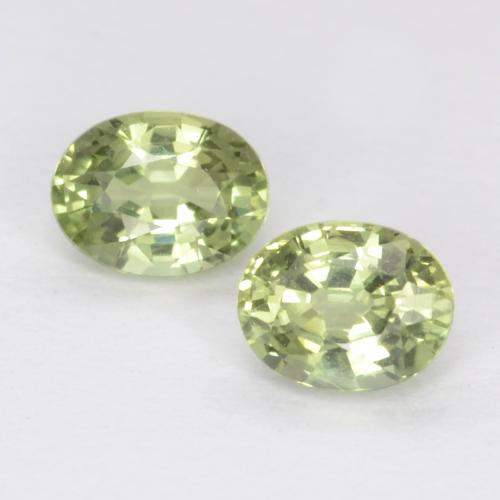 Vert jaunâtre Saphir gemme - 0.3ct Ovale facette (ID: 551330)