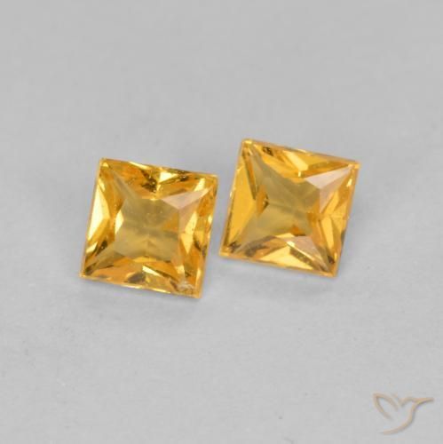 0.47 ctw Golden Sapphire Stones, Natural Sapphire in Princess-Cut Shape for Sale