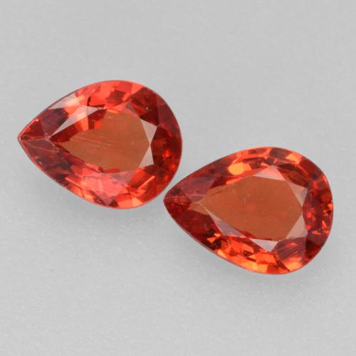 ミディアムレッド サファイア 宝石 - 0.3ct ペアーファセット (ID: 559888)