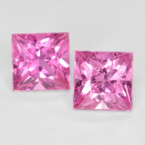 Medium Pink Sapphire Gem - 0.3ct Princess-Cut (ID: 560885)
