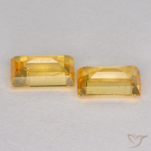 Sapphire Gemstones in 5 x 3 mm (calibrated) Size for Sale, Sapphire Stones in Medium Gold Color
