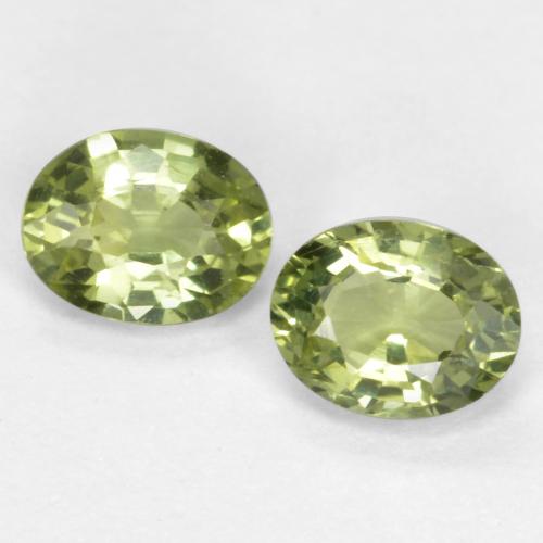 Olivgrün Saphir Edelstein - 0.2ct Oval facettiert (ID: 569000)