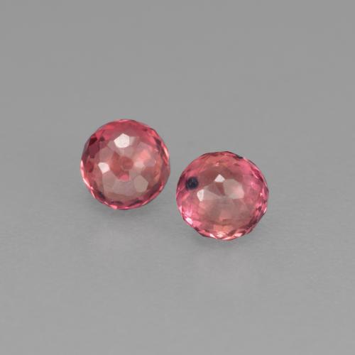 Deep Crimson Sapphire Gem - 0.3ct Round Mixed-Cut (ID: 569279)
