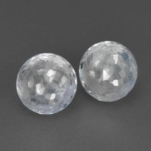 青みがかったホワイト サファイア 宝石 - 0.6ct ラウンドミックスカット (ID: 569293)