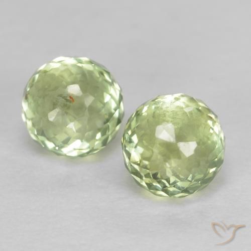 1.06 ct Green Sapphire, 4 mm Round Cut From Tanzania, Photo A