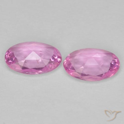 Sapphire Gemstones in 6 x 4 mm (calibrated) Size for Sale, Sapphire Stones in Intense Purple Color