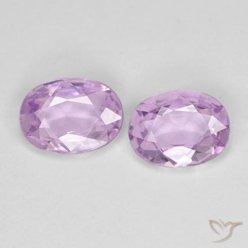 1.55 ct Loose Purple Sapphire, 7 x 5.2 mm Oval Cut From Tanzania, Photo A