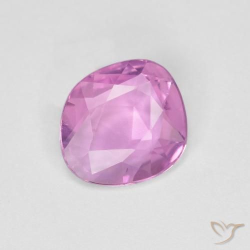 Zaffiro viola da 0,77 ct, 6,4 x 6 mm di forma dispari dalla Tanzania, Photo A