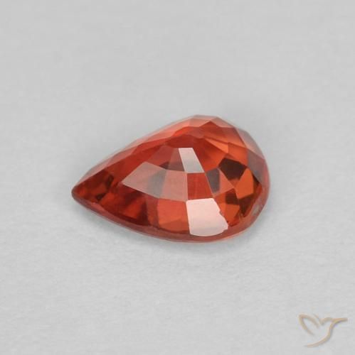 Sapphire Gemstone in 5 x 4 mm (calibrated) Size for Sale, Sapphire Stone in Bright Red Color