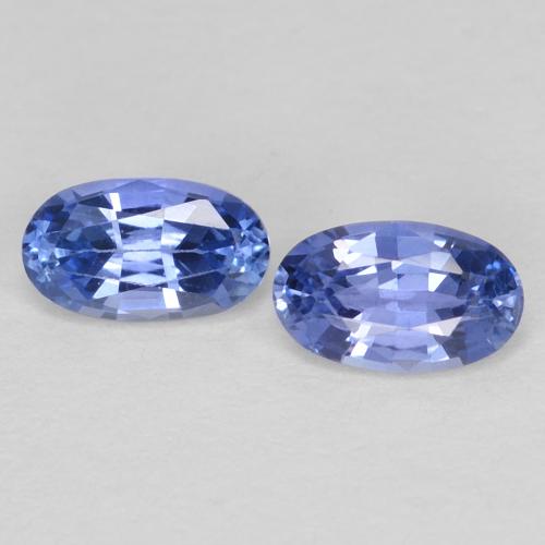 Coppia di zaffiro Ovale abbinata 5,1 x 3,1mm - Peso 0,56 ct totali / media. 0,28 ct ciascuno, pietra preziosa naturale , colore Blu in purezza VS, durezza Mohs 9 adatto per gioielli da indossare ogni giorno, Pietra della saggezza, Photo A
