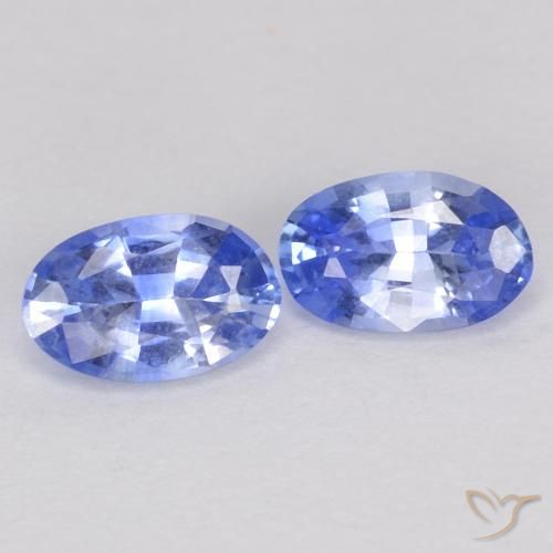 2 pezzi di zaffiro taglio ovale abbinati di dimensioni 5 x 3,2mm, peso 0,54 ct totali / media. 0,27 ct ciascuno, Blu in purezza VS, pietra preziosa naturale , durezza Mohs 9 adatto per gioielli da indossare ogni giorno, Pietra portafortuna di settembre, Photo A
