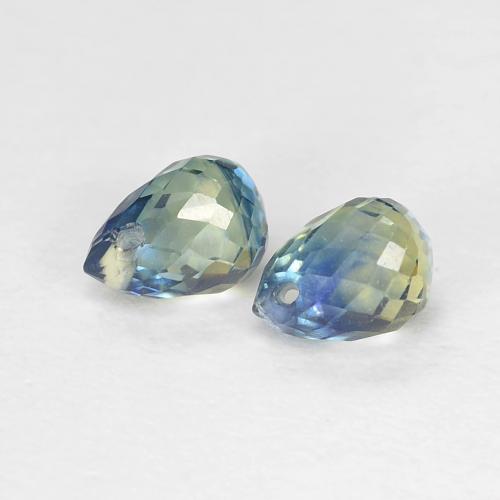 Coppia di zaffiro Taglio briolette abbinata 4,9x3,6 mm - Peso 1,15 ct totali / media. 0,58 ct ciascuno, pietra preziosa naturale , colore Multicolore in purezza VS, durezza Mohs 9 adatto per gioielli da indossare ogni giorno, Anno della pietra preziosa della tigre, Photo A