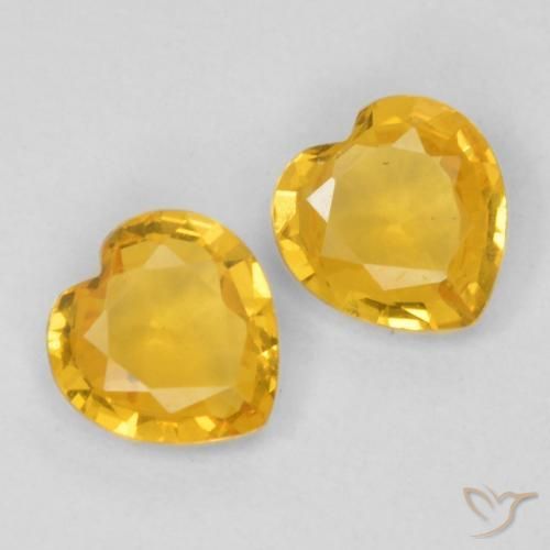 0.69ctw Natural Medium Golden Sapphire, Heart, VVS-VS