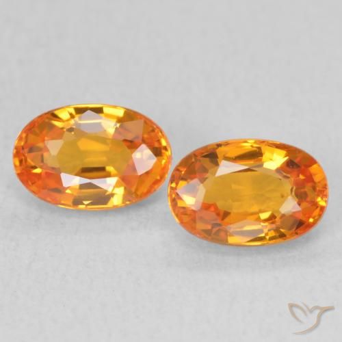 1.44ctw Natural Bright Orange Sapphire, Oval, VVS-VS