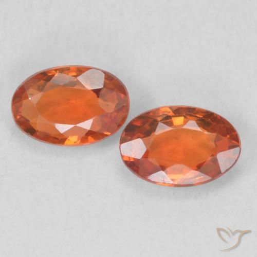 1.16ctw Natural Bright Orange Sapphire, Oval, VVS-VS