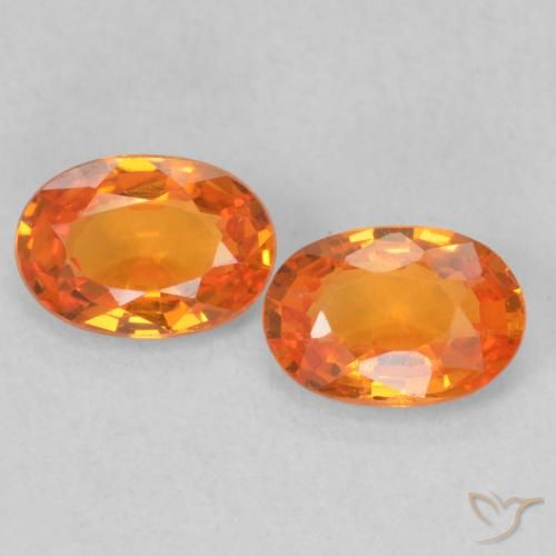 1.20ctw Natural Bright Orange Sapphire, Oval, VS