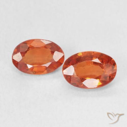 1.15ctw Natural Reddish Orange Sapphire, Oval, VS-SI