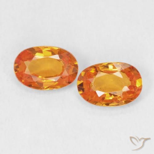 1.15ctw Natural Bright Orange Sapphire, Oval, VS