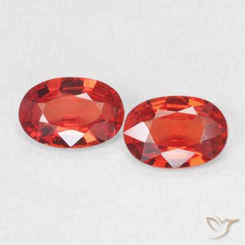 0.95ctw Natural Bright Crimson Red Sapphire, Oval, VVS-VS