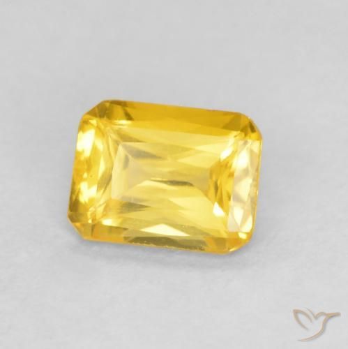 0.50 ct Golden Sapphire Stone, Natural Sapphire in Octagon / Scissor Cut Shape for Sale