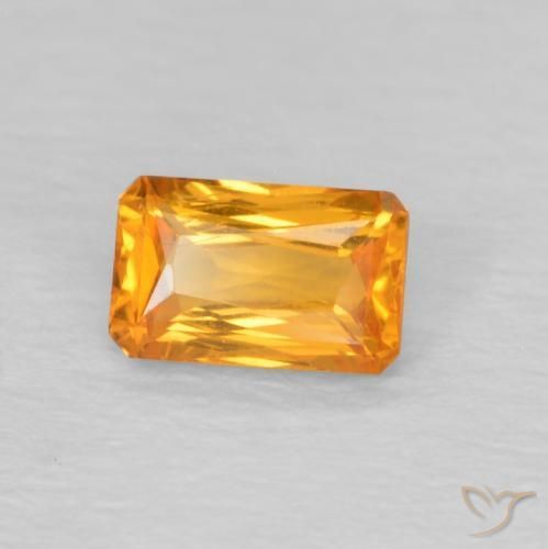 0.40 ct Golden Sapphire Stone, Natural Sapphire in Octagon / Scissor Cut Shape for Sale
