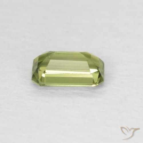 Sapphire Gemstone in 5.1 x 3.2 mm Size for Sale, Sapphire Stone in Deep Green Color