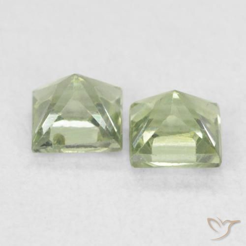 Sapphire Gemstones in 3 x 3 mm (calibrated) Size for Sale, Sapphire Stones in Light Pear Green Color