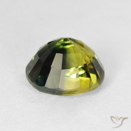 Sapphire Gemstone in 9.3 x 7.5 mm Size for Sale, Sapphire Stone in Deep Forest Green Color