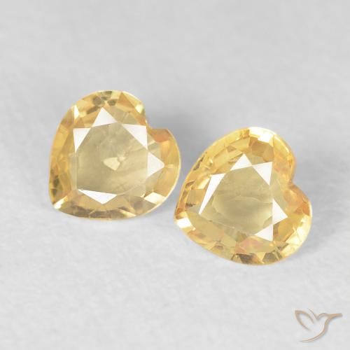 0.73ctw Natural Light Gold Sapphire, Heart, VVS-VS