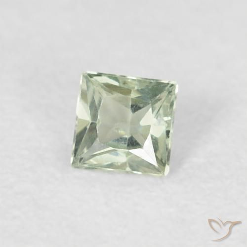 0.20 ct Green Sapphire Stone, Natural Sapphire in Princess-Cut Shape for Sale