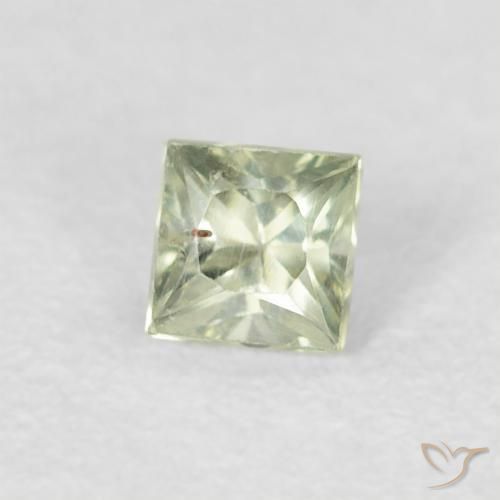 0.24 ct Green Sapphire Stone, Natural Sapphire in Princess-Cut Shape for Sale