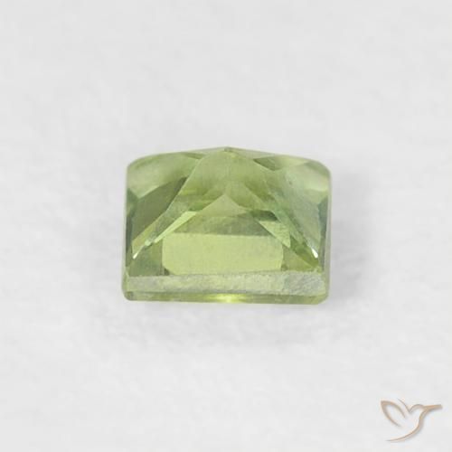 Sapphire Gemstone in 3 x 3 mm (calibrated) Size for Sale, Sapphire Stone in Light Yellow Green Color
