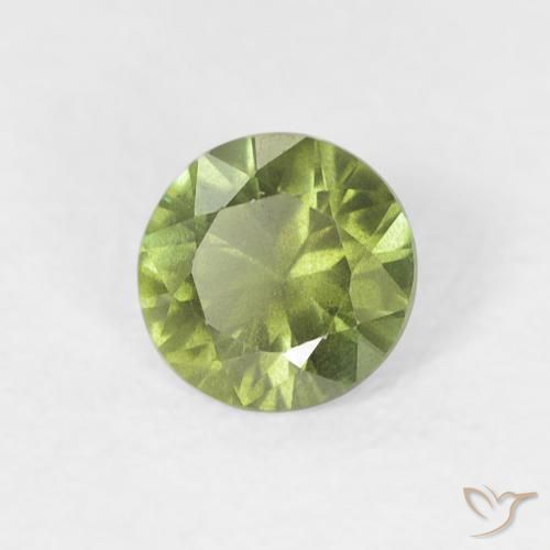 0.43 ct Green Sapphire Stone, Natural Sapphire in Diamond-Cut Shape for Sale