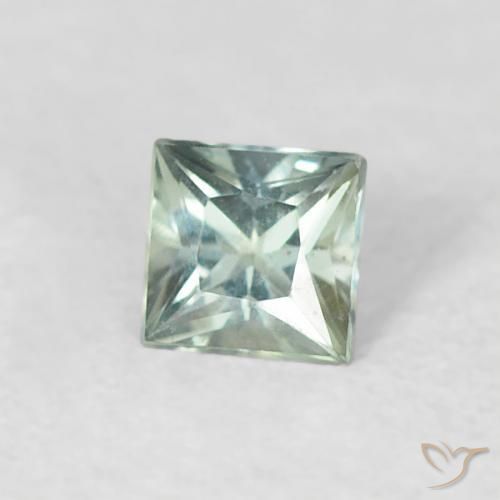 0.19 ct Green Sapphire Stone, Natural Sapphire in Princess-Cut Shape for Sale