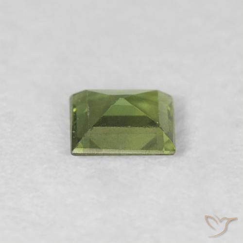 Sapphire Gemstone in 4 x 4 mm (calibrated) Size for Sale, Sapphire Stone in Warm Green Color