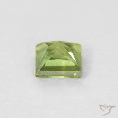 Sapphire Gemstone in 3 x 3 mm (calibrated) Size for Sale, Sapphire Stone in Light Lively Green Color