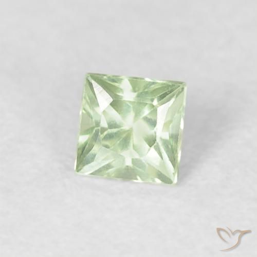 0.23 ct Green Sapphire Stone, Natural Sapphire in Princess-Cut Shape for Sale