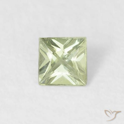 0.14ct Natural Medium Green Sapphire, Square, VVS-VS