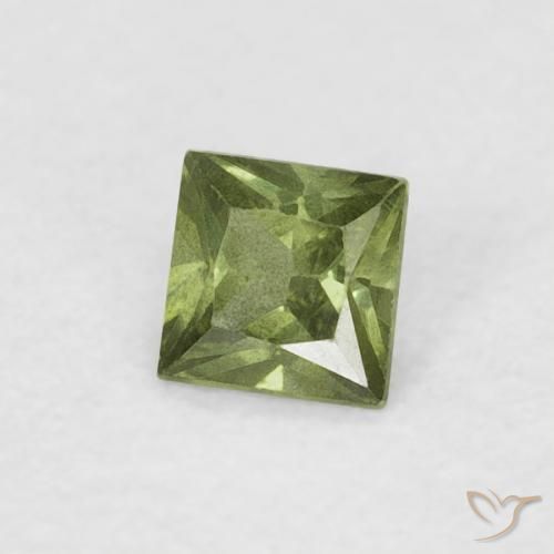 0.16 ct Green Sapphire Stone, Natural Sapphire in Princess-Cut Shape for Sale