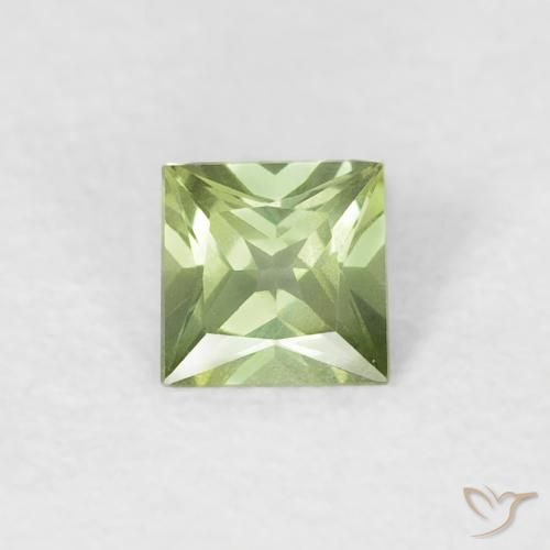 0.31ct Natural Medium Green Sapphire, Square, VVS-VS